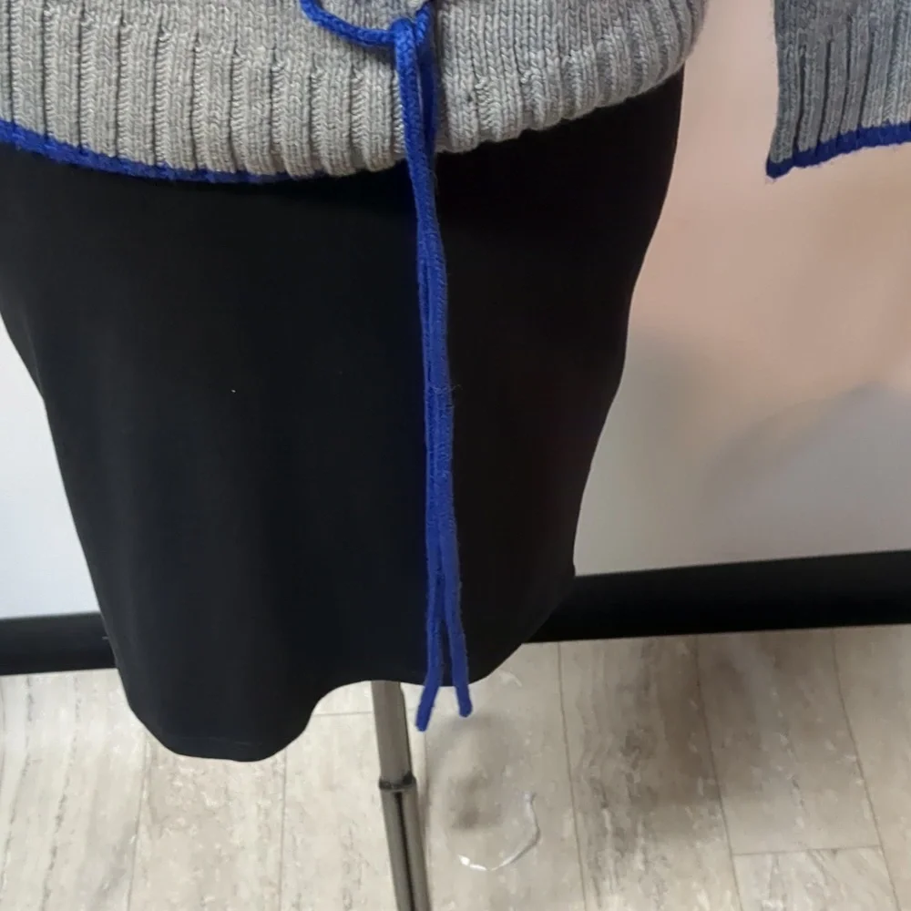 NWT Touch by Alyssa Milano Warriors NBA Sweater, Size Small - Picture 8 of 14